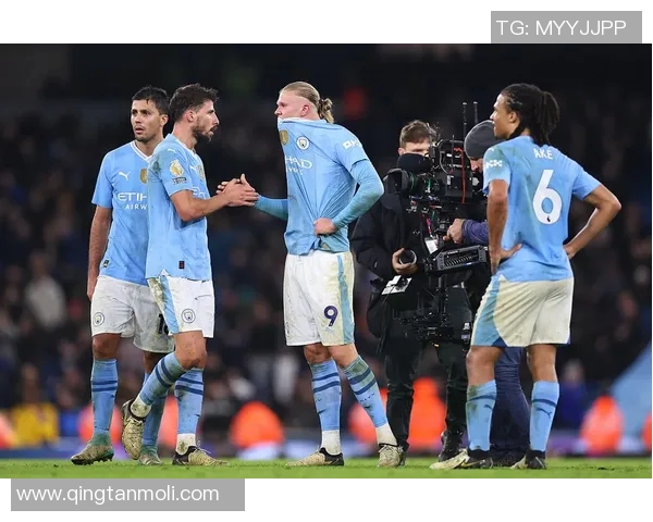 哈德斯菲与诺丁森林激战正酣谁能在英冠赛场赢得胜利