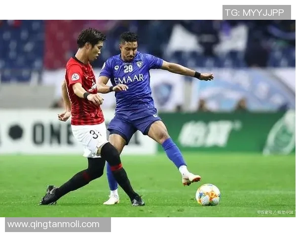 波斯波利斯与多哈萨的巅峰对决展现足球魅力与激情的较量 波斯波利斯与多哈萨的巅峰对决展现足球魅力与激情的较量