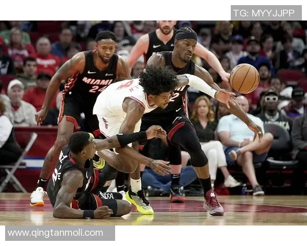 火箭与爵士季后赛精彩对决回顾视频分析与精彩瞬间分享