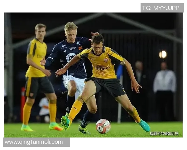 海于格松与大连的对决揭示足球战术与团队协作的精彩碰撞 海于格松与大连的对决揭示足球战术与团队协作的精彩碰撞