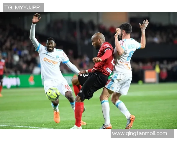 甘冈与瓦朗谢激战正酣谁能在法甲赛场上笑到最后 甘冈与瓦朗谢激战正酣谁能在法甲赛场上笑到最后