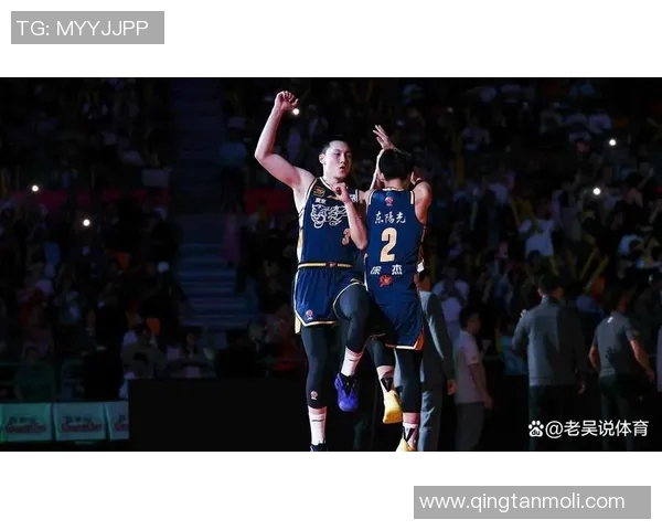 CBA精彩对决广厦队迎战深圳队直播盛况全程呈现 CBA精彩对决广厦队迎战深圳队直播盛况全程呈现